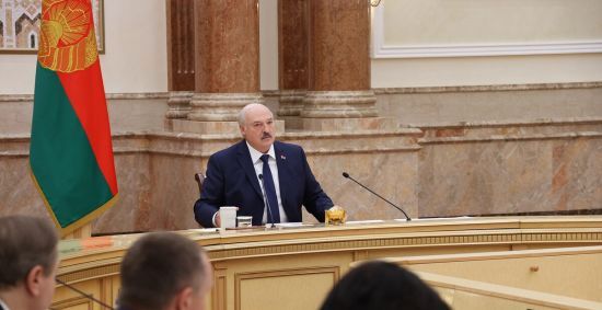 Лукашенко розхвалив Росію: "Вона нарешті навчилася воювати"