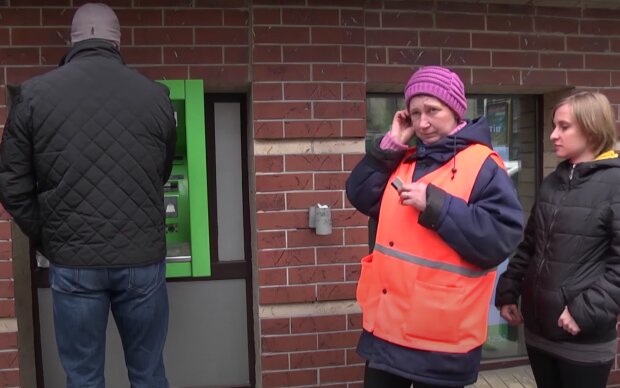 Адресна допомога українцям: скільки можна отримати